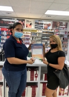 Premionan Fantastico Den campaña Di Cambia Pa Botica Di Servicio