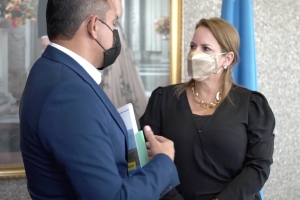 Ministernan demisionario a cuminsa haci traspaso di nan cartera(nan)