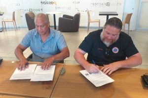 SPCF di Sidney Ponson a firma pa crea un Compleho Deportivo na Bubali 