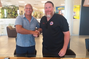 SPCF di Sidney Ponson a firma pa crea un Compleho Deportivo na Bubali 