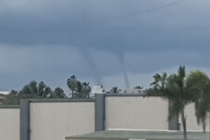 Mal tempo na Aruba a genera varios hos 