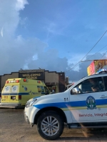 Accidente di auto dilanti Welcome Snack ta laga 2 persona herida
