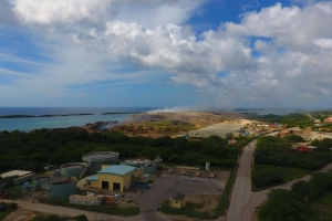 Stichting Parkietenbos na Gobierno: Paga e candela y stop huma di dump!