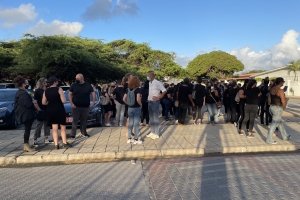 Docentenan di Colegio Arubano a protesta awe mainta