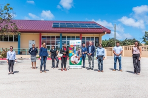 Colegio Cristo Rey a ricibi nan solar panels oficialmente di WoH di AAA