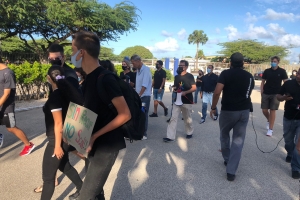 Colegio Arubano ta ‘habri’ pero sin duna les pa di tres dia