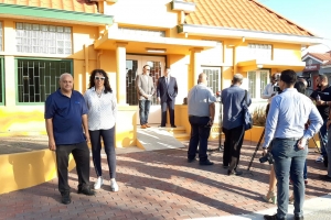 Cu retraso di 6 luna , edificio Directie Sociale Zaken a keda renoba   