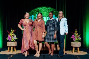 The Ritz-Carlton, Aruba y e compleho di Aruba Marriott a organisa conferencia “Stima Bo Mes” den celebracion di Dia Internacional di Hende Muhe