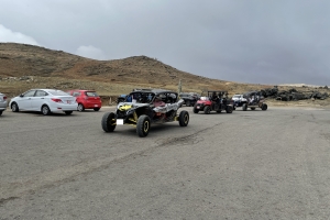 Otro fin di siman repleto cu turista riba ATV’s y UTV’s traficando rond di Aruba-