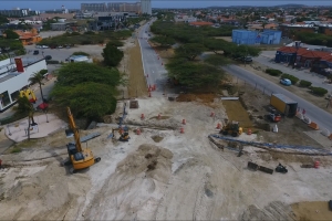 Trabounan di rotonde na Palm Beach ta avansando poco poco 
