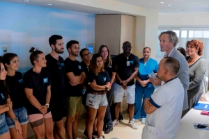 Personal medico mericano cu a yuda durante Covid19, a bandona Aruba  