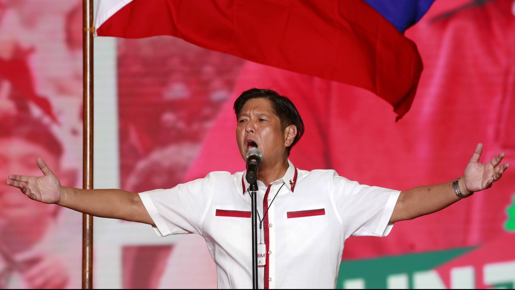 Yiu homber di ex dictador Marcos ta gana eleccion presidencial di Filipinas