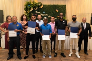 Aruba Marriott ta nombra su asociadonan y lidernan cu a destaca durante prome kwartaal di 2022