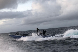 Wardacosta a intercepta mas cu 400 kilo di droga riba boto pa Aruba