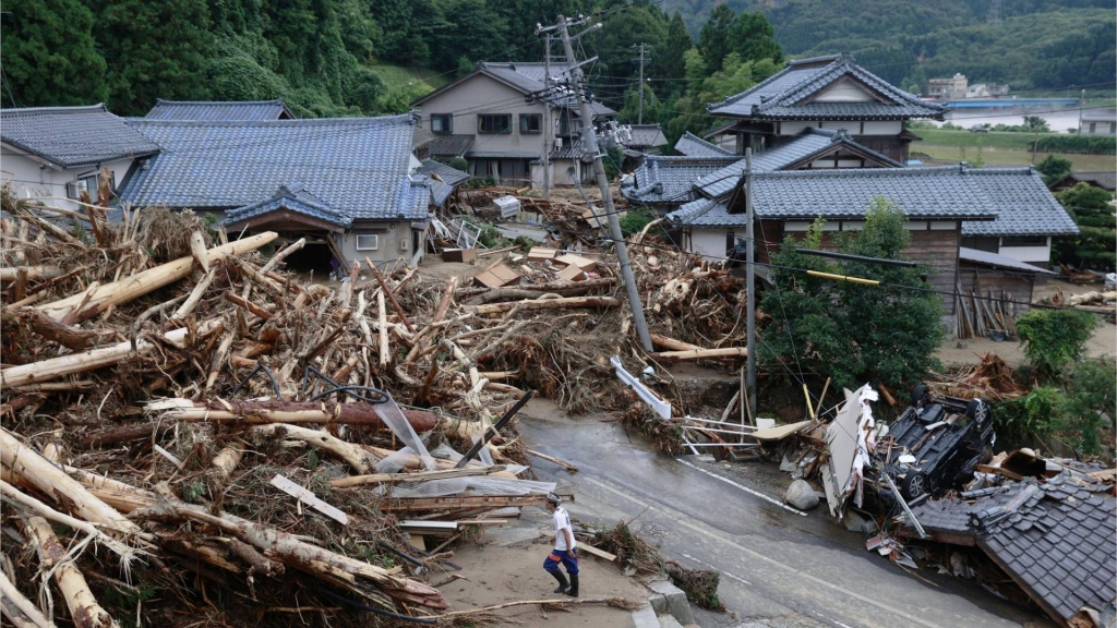 Mei miyon persona na Japon ordena pa evacua debi na inundacion causa pa awacero