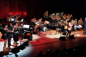 Minister suplente Ady Thijsen a asisti na concierto den memoria di Tula na Hulanda 
