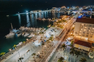 Animal Welfare Alliance a gana e check di 40 mil dollar di Wind Creek Aruba