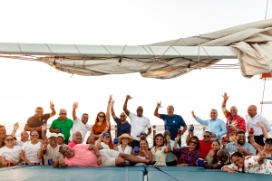 Aruba Bank a celebra Dia di Prensa cu prensa local riba e boto  Monforte