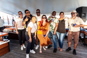 Aruba Bank a celebra Dia di Prensa cu prensa local riba e boto  Monforte