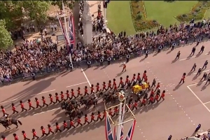 Londen ta prepara pa despedida di Reina Elizabeth II 