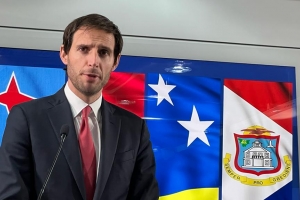 Hulanda ta aproba combersacionan pa reapertura gradual di frontera cu Venezuela  