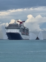 Barco Crucero Carnival Spirit ta bishita Aruba pa prome biaha awe 