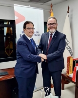 Minister ecuatoriano cu a ofrece Aruba crudo mas barata, a retira y ta bou investigacion