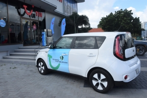 TUI ta inverti den portalnan di carga autonan electrico na islanan ABC  