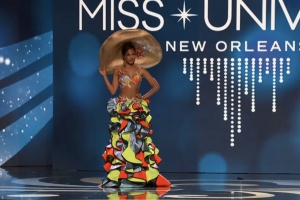 Aruba y Corsou a luci durante certamen preliminar di Miss Universo 2022