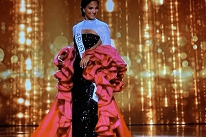 Aruba y Corsou a luci durante certamen preliminar di Miss Universo 2022