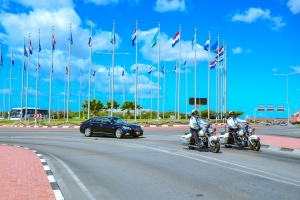 Cuerpo policial Aruba ta cla pa ricibi su Mahestad Rey Willem Alexander