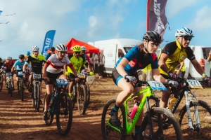 CMB patrocinador principal di e “3-daagse Mountain Bike race”