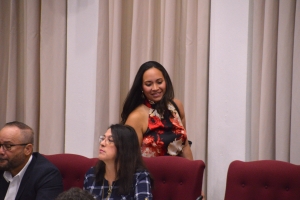 Parlamentario Gerlien Croes a atende reunion di Parlamento como miembro di AVP