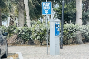  Arends: Aruparking ta activo atrobe awe, y no ta usa klem mas 