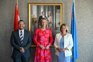 Gobierno di Aruba a reuni cu minister di Defensa di Hulanda  siguridad na nos frontera