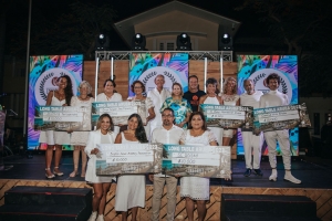 Di 5 edicion di Long Table Aruba a genera 60 mil dollar pa 6 fundacion di Aruba ! 