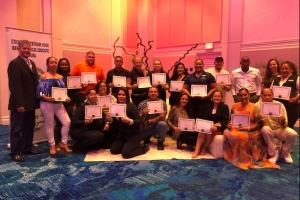 Prome grupo di trahadonan di Wind Creek Aruba a pasa nan prome examen di ingles