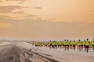 Aeropuerto di Aruba a conmemora 100 aña di aviacion cu ‘Aua Airport Runway Run 2023’