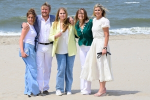 Famia Real a saca nan potretnan di Verano pa e aña aki
