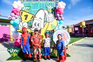Tropic Alé tabata presente na e Superhero Fun Walk di Nos Paraiso  