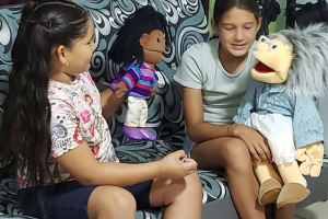 Fundacion Muchila Creativo a tene tayernan di arte pa muchanan cu vacantie