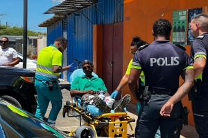 Adicto ambulante a hinca ciclista den su pia na Madiki
