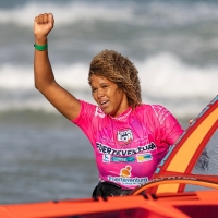 Aruba su Sarah Quita Offringa a logra su di 21 titulo mundial sigui di Windsurf 