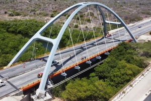 DOW: Trabou di mantencion a caba y brug di Green Corridor ta full habri!  