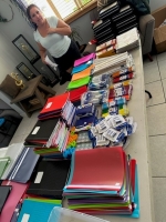 Aruba One Happy Island Lions Club a haci entrega di schooltas 