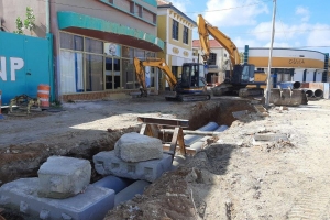 Trabounan di embeyecimento Columbusstraat/Wilhelminastraat a cuminsa cana miho