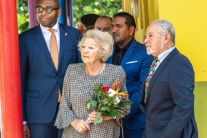 Prinsesa Beatrix a inicia su bishita na Aruba awe mainta
