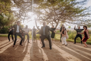 HOH a lansa cancion y videoclip pa fin di aña hunto cu Ataniro
