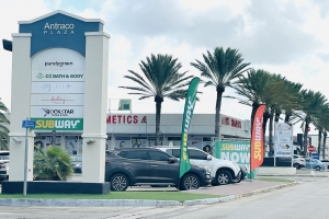 Subway Boulevard a habri su porta awe den Antraco Plaza