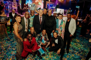 Un anochi historico yena cu nostalgia durante e evento di “Tribute to 70 years of Carnival Music”